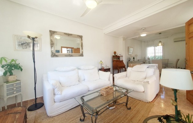 Resale - Villa - Orihuela Costa - Playa Flamenca