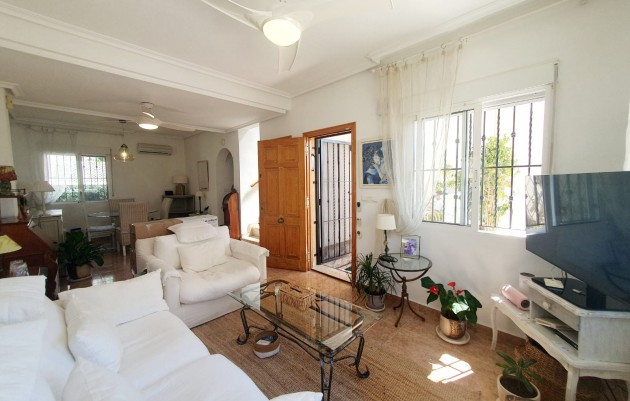 Resale - Villa - Orihuela Costa - Playa Flamenca