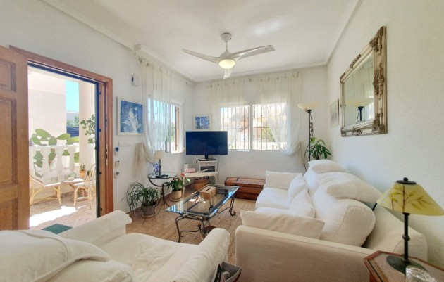 Resale - Villa - Orihuela Costa - Playa Flamenca