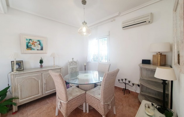 Resale - Villa - Orihuela Costa - Playa Flamenca