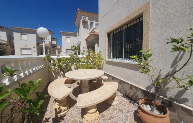 Resale - Villa - Orihuela Costa - Playa Flamenca