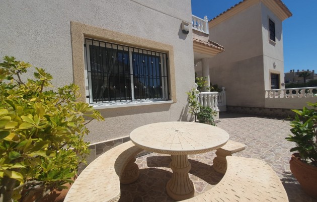 Resale - Villa - Orihuela Costa - Playa Flamenca