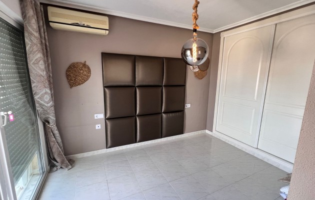Venta - Detached Villa - Benijofar