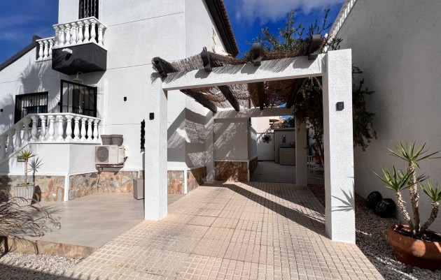 Venta - Detached Villa - Benijofar