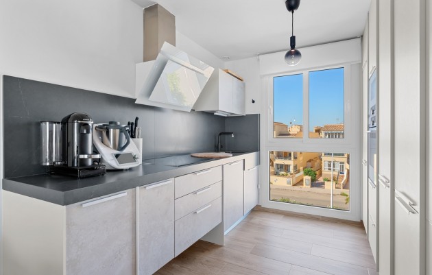 Herverkoop - Duplex - Punta Prima