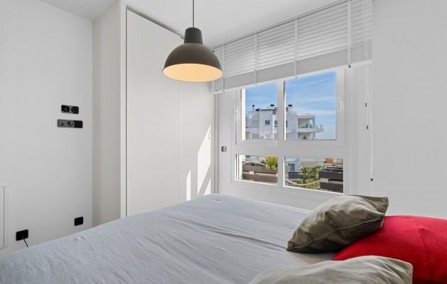 Herverkoop - Duplex - Punta Prima