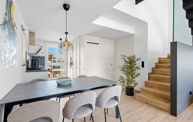 Herverkoop - Duplex - Punta Prima