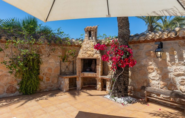 Resale - Villa - Orihuela - Orihuela Costa