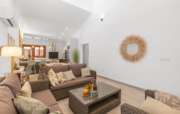 Resale - Villa - Orihuela - Orihuela Costa