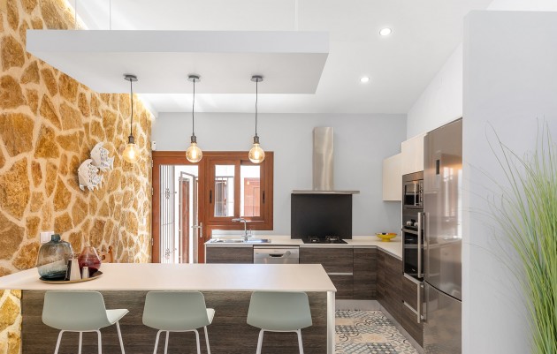 Resale - Villa - Orihuela - Orihuela Costa