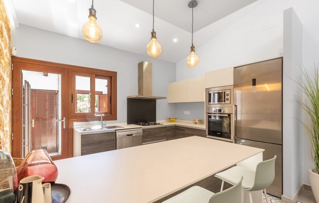Resale - Villa - Orihuela - Orihuela Costa
