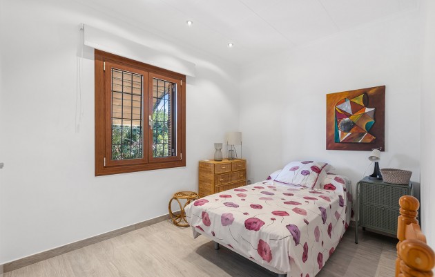 Resale - Villa - Orihuela - Orihuela Costa