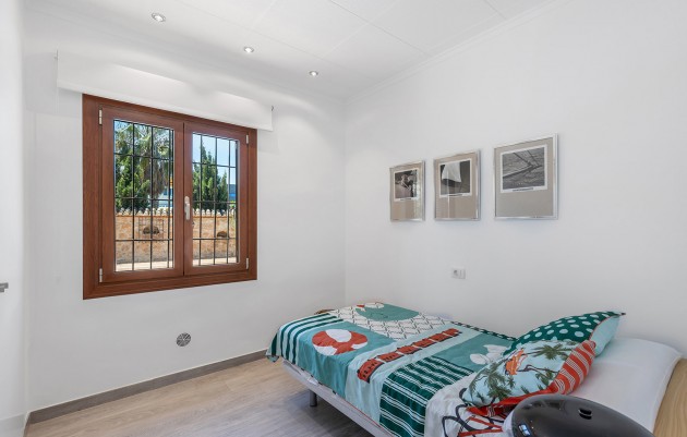 Resale - Villa - Orihuela - Orihuela Costa