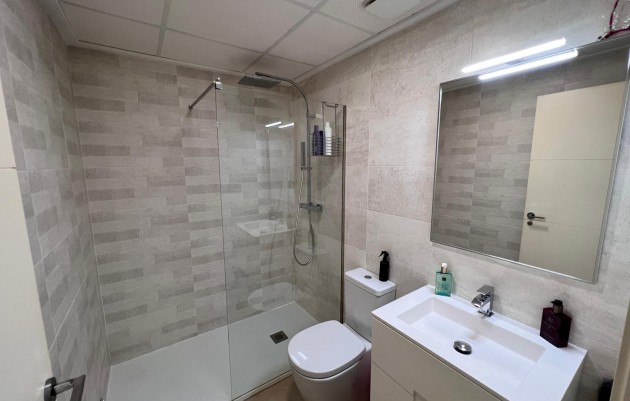 Revente - Appartement - Entre Naranjos Vistabella Golf