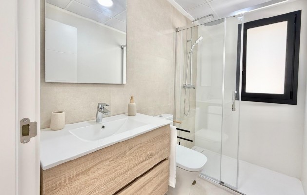 Nueva construcción  - Town House - Cox - San Fernando