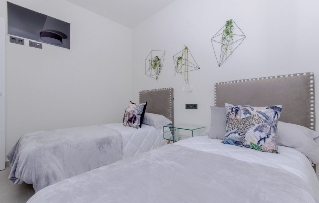 Nouvelle construction - Top Floor Bungalow - Torrevieja - Los Balcones