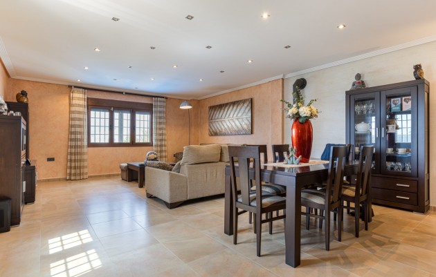 Revente - Detached Villa - Los Montesinos - La herrada