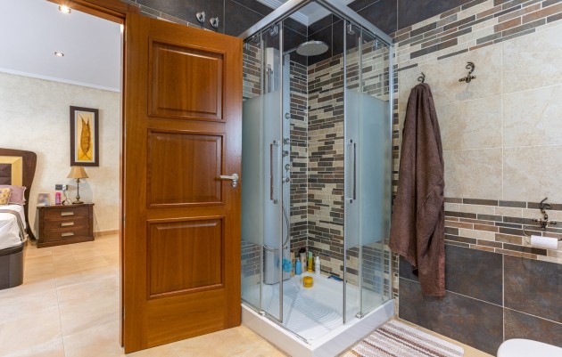 Revente - Detached Villa - Los Montesinos - La herrada