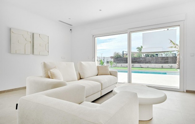 New Build - Detached chalet - Los Montesinos