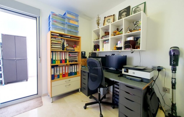 Herverkoop - Appartement - Orihuela Costa - Villamartín-Las Filipinas