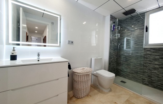 Herverkoop - Appartement - Orihuela Costa - Villamartín-Las Filipinas