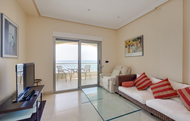 Resale - Apartment - Torrevieja - Paseo Maritimo