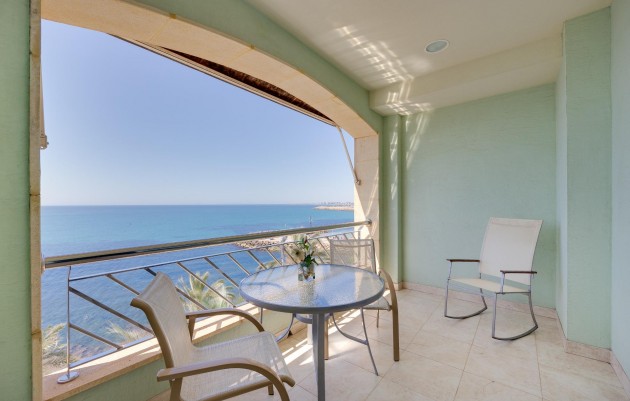 Resale - Apartment - Torrevieja - Paseo Maritimo