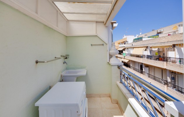 Resale - Apartment - Torrevieja - Paseo Maritimo