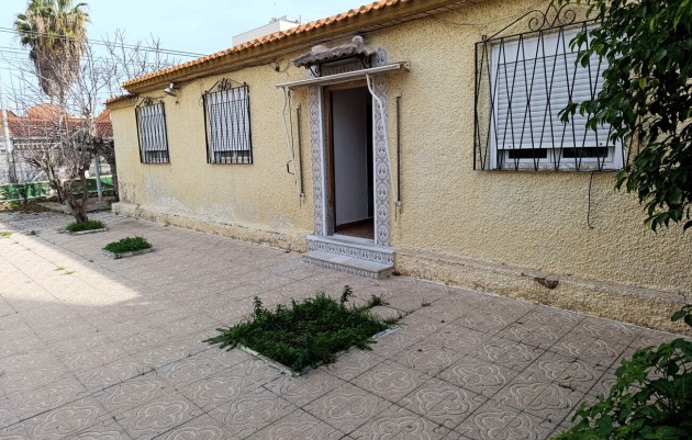 Herverkoop - Finca - Torrevieja - Nueva Torrevieja