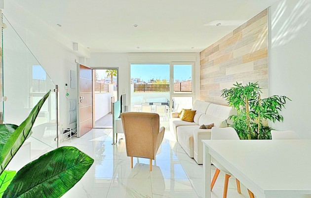 Herverkoop - Herenhuis - Torrevieja - Los Balcones