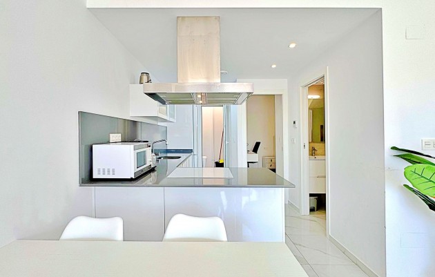 Herverkoop - Herenhuis - Torrevieja - Los Balcones