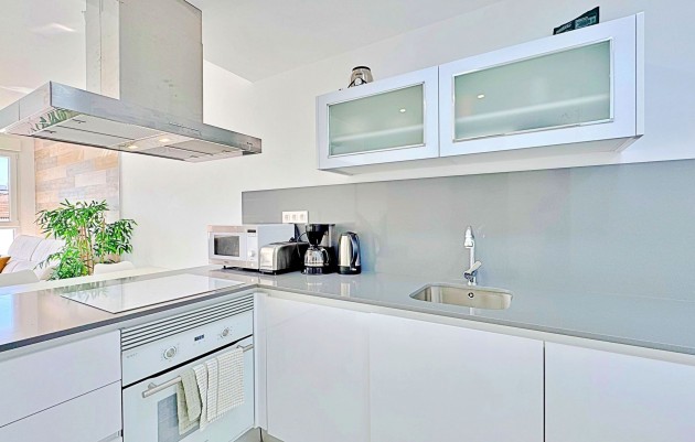 Herverkoop - Herenhuis - Torrevieja - Los Balcones