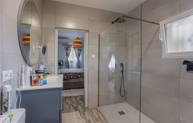 Herverkoop - Country Property/Finca - Albatera