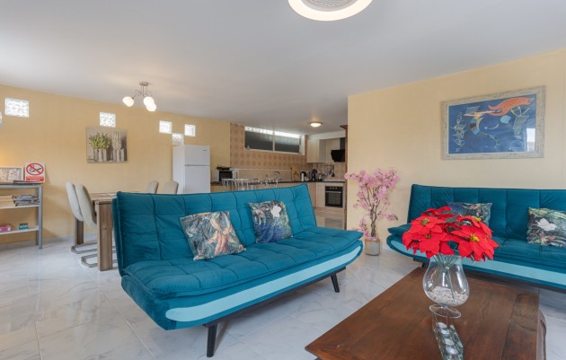 Herverkoop - Country Property/Finca - Albatera