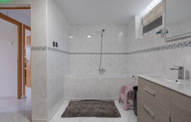 Herverkoop - Country Property/Finca - Albatera