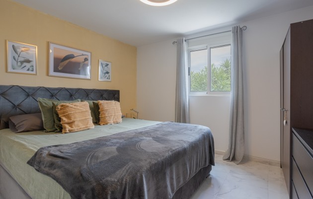 Herverkoop - Country Property/Finca - Albatera