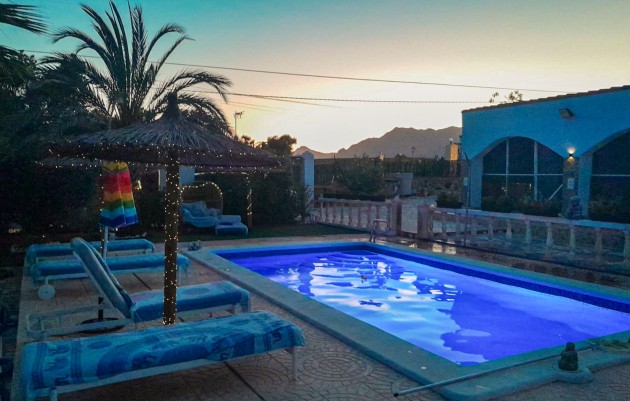 Herverkoop - Country Property/Finca - Albatera