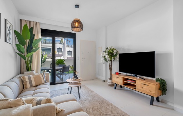 Herverkoop - 1. Apartment / flat - San Miguel de Salinas - Urbanizaciones