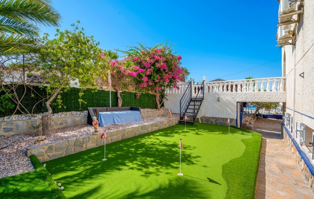 Resale - Villa - Almoradí