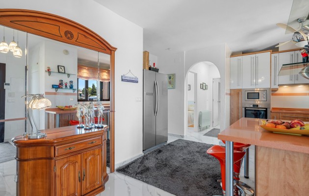 Resale - Villa - Almoradí