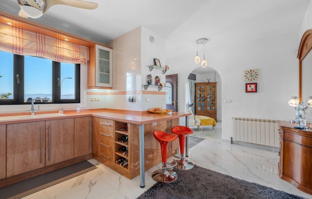 Resale - Villa - Almoradí