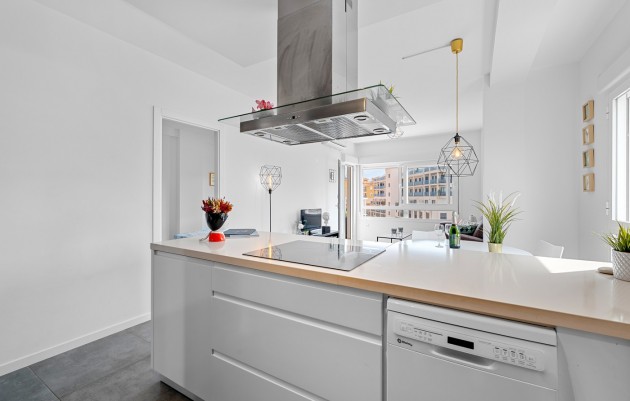 Herverkoop - 1. Apartment / flat - Alicante - Campoamor