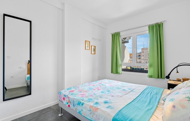 Herverkoop - 1. Apartment / flat - Alicante - Campoamor