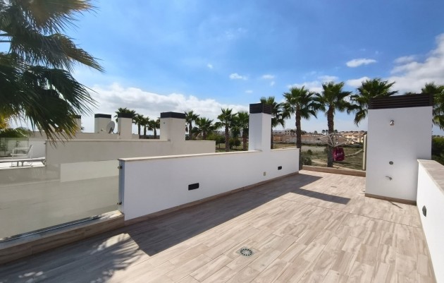 Revente - Villa - Orihuela Costa - Lomas de Cabo Roig