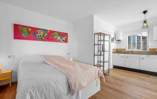 Resale - 5. Finca / Country Property - Crevillente