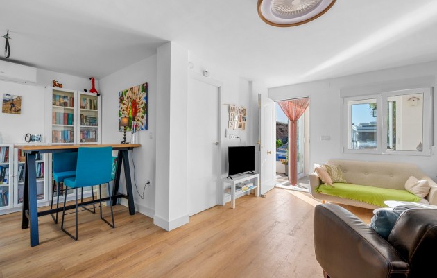 Resale - 5. Finca / Country Property - Crevillente