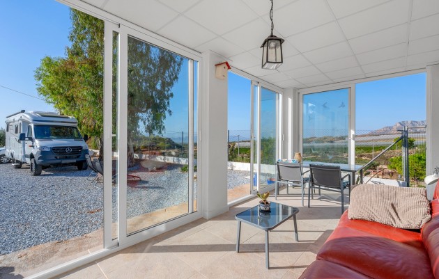 Resale - 5. Finca / Country Property - Crevillente