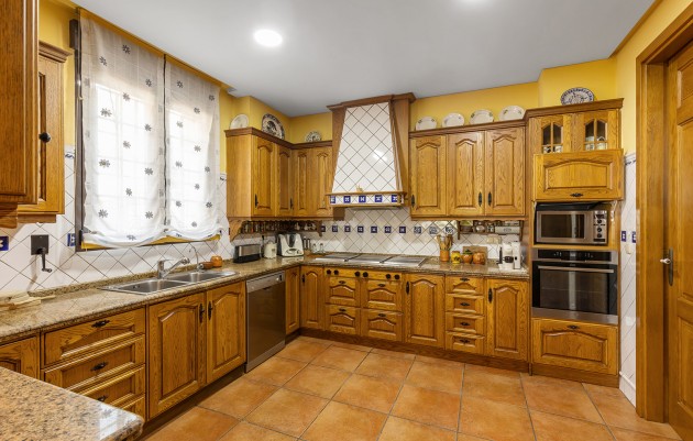 Herverkoop - Villa - Torrevieja - La veleta