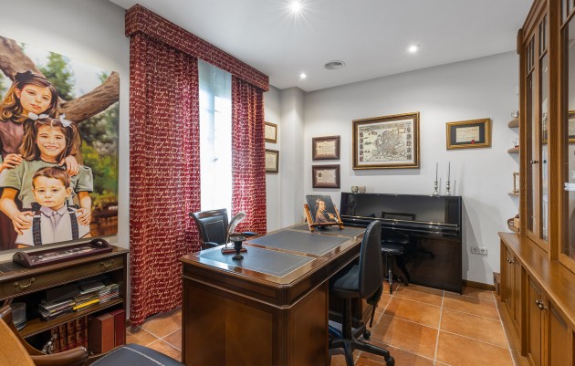 Herverkoop - Villa - Torrevieja - La veleta