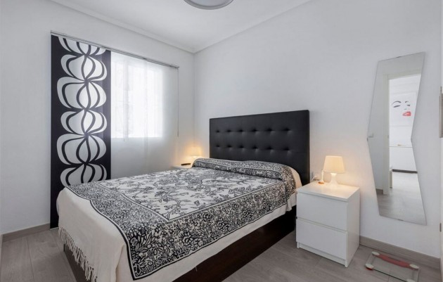 Herverkoop - Appartement - Torrevieja - La Mata